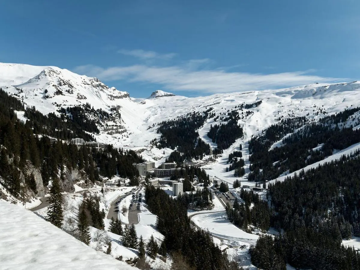 Studio Pour 5 Personnes Avec Balcon, Proche Des Pistes Et Commerces - Residence Andromede, Flaine Foret - Fr-1-687-93 Araches-la-Frasse 0*,  France