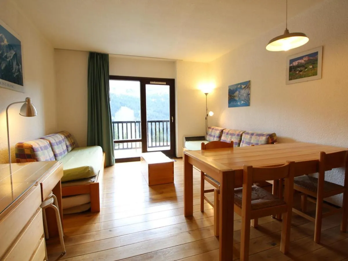 Apartment Studio Pour 5 Personnes Avec Balcon, Proche Des Pistes Et Commerces - Residence Andromede, Flaine Foret - Fr-1-687-93 Araches-la-Frasse