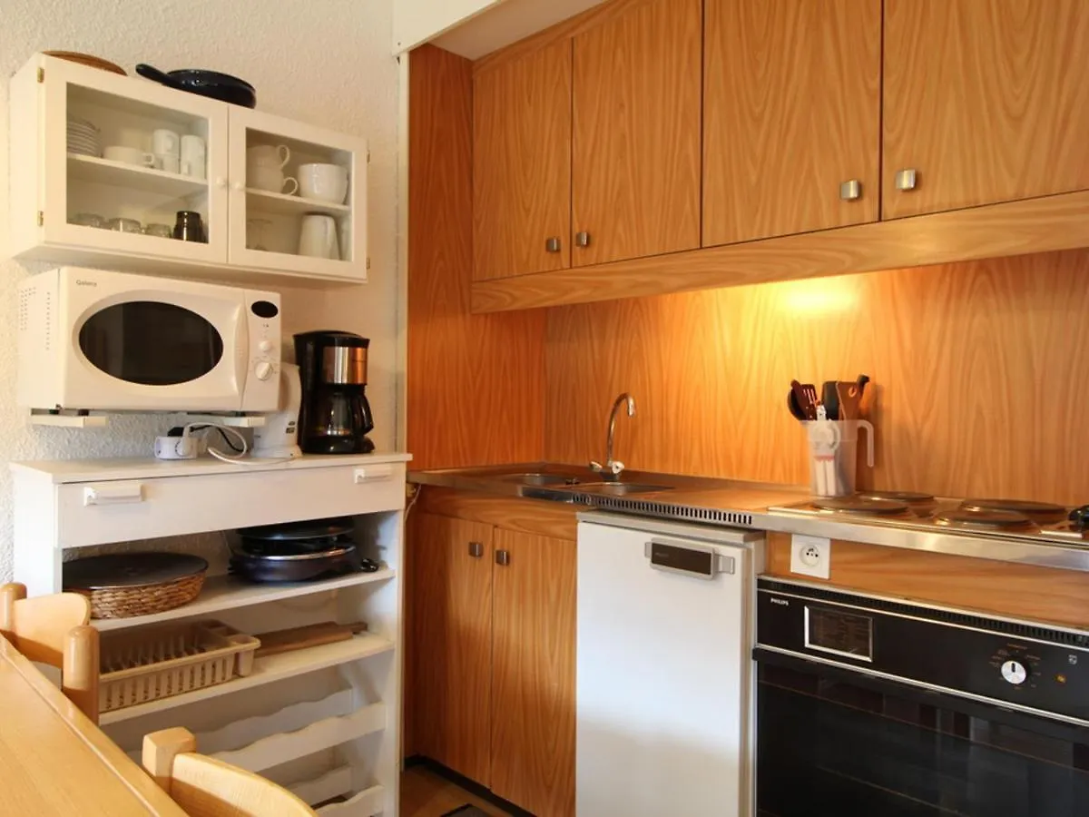 Studio Pour 5 Personnes Avec Balcon, Proche Des Pistes Et Commerces - Residence Andromede, Flaine Foret - Fr-1-687-93 Araches-la-Frasse Apartment